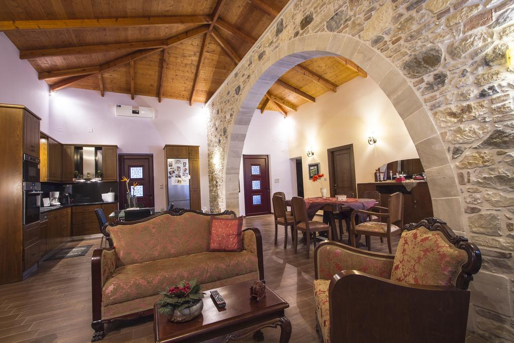 קיסאמוס Private Sapphiros Villa מראה חיצוני תמונה